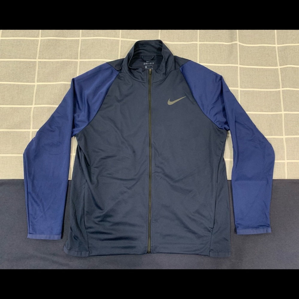 Nike Full Zip Fall/Spring/Running Jacket (L)